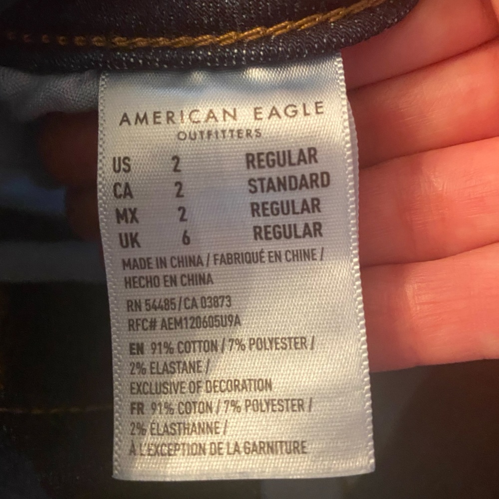 American Eagle Outfitters Jean skirt with frayed hem.  Size 2. - Picture 4 of 4
